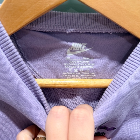 Toddler Nike Set, NWOT, Size 18mo - Picture 3 of 3